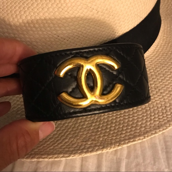 CHANEL Jewelry - Vtg Chanel 1997 black quilt leather CC bracelet